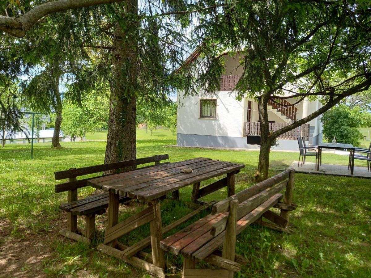 Apartman Filip Apartment Смолянац Екстериор снимка
