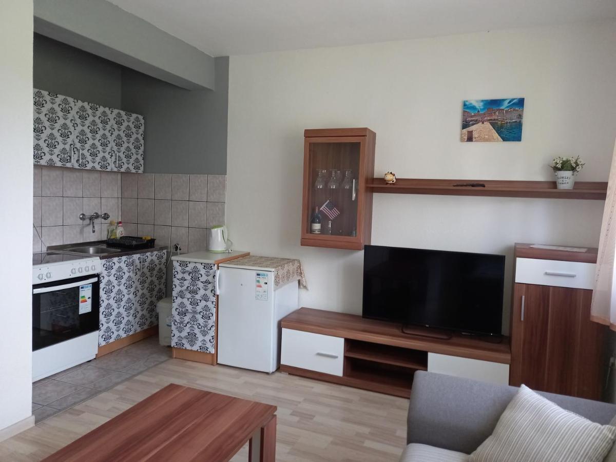 Apartman Filip Apartment Смолянац Екстериор снимка