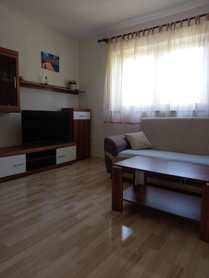 Apartman Filip Apartment Смолянац Екстериор снимка