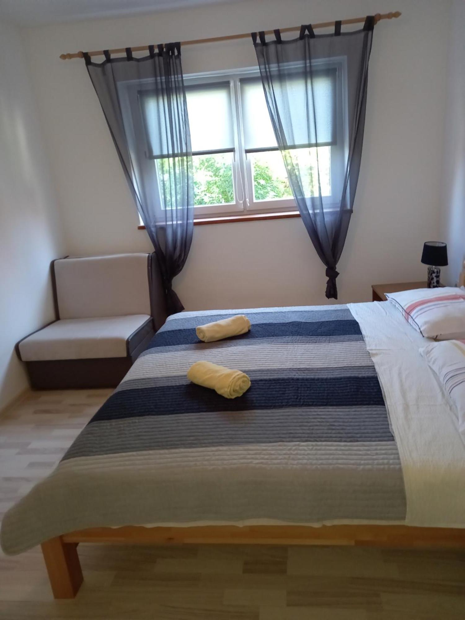 Apartman Filip Apartment Смолянац Екстериор снимка